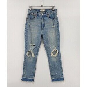 Abercrombie & Fitch High Rise Mom Jean Womens 26/2 S Blue Denim Short Distressed